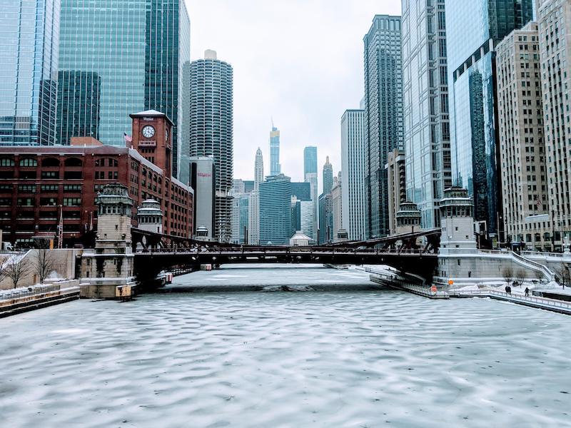 Chicago River congelado